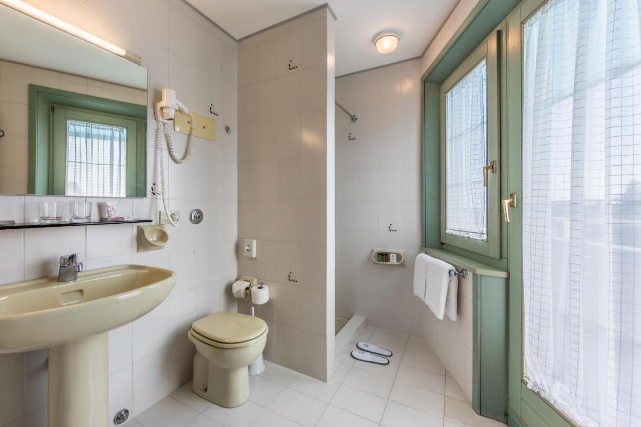 Aviano Palace Hotel Екстер'єр фото