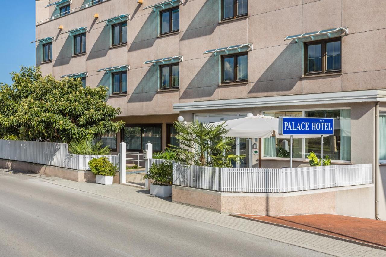 Aviano Palace Hotel Екстер'єр фото