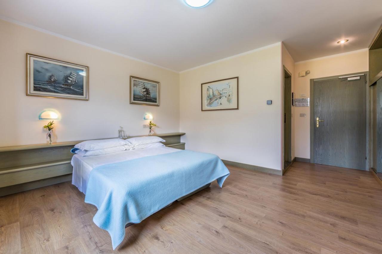 Aviano Palace Hotel Екстер'єр фото